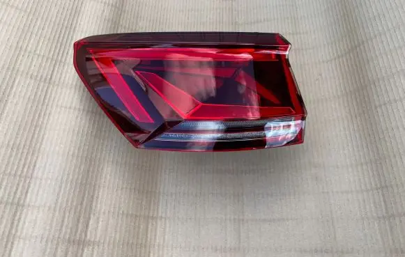 Volkswagen Touareg III Rear/tail lights 760945207C