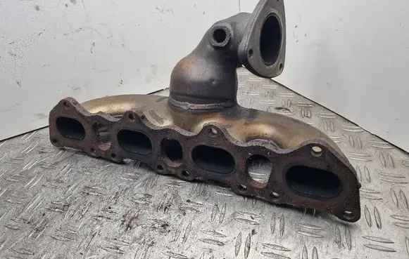 Exhaust manifold