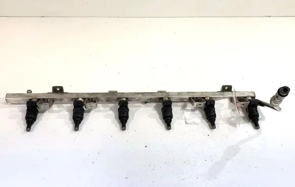 BMW 5 E60 E61 Fuel main line pipe 7541453
