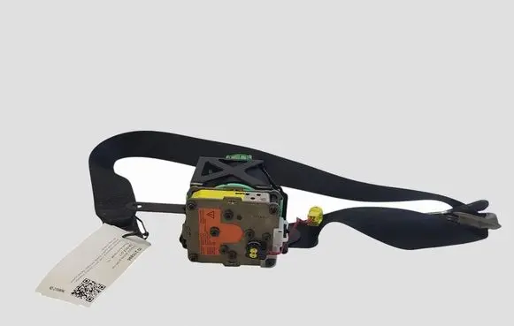 Toyota Auris 150 Front seatbelt 7321002220 250907