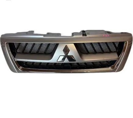 Mitsubishi Pajero Front grill 