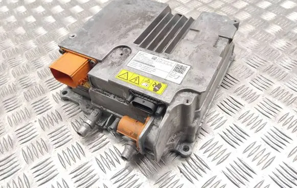 Mercedes-Benz Vito Viano W447 Voltage converter inverter A0009009721 A0009015211 A0009024048