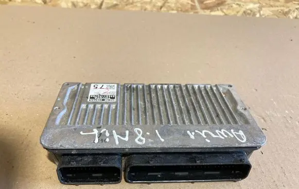 Toyota Auris E180 Engine control unit/module 896610Z750