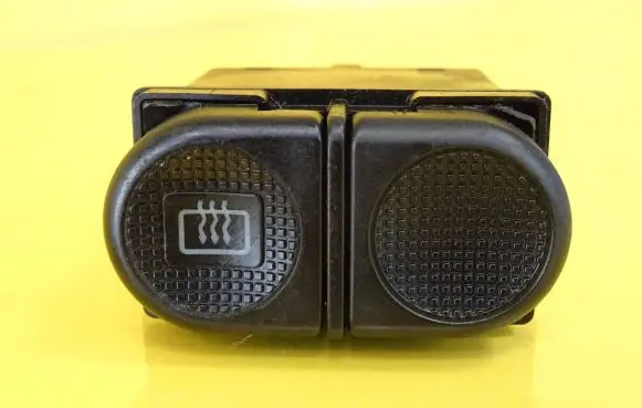 Volkswagen Sharan Windscreen/window heater switch 7M0959621D