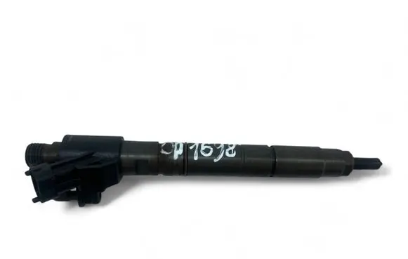Volvo V60 Fuel injector 31272690