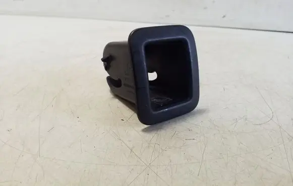 Volkswagen PASSAT B8 ISOFIX cover 3G0887233A