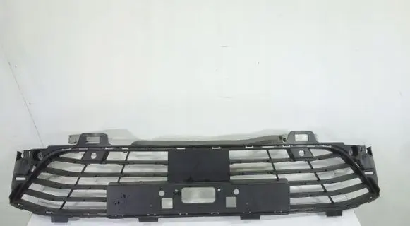Renault Clio V Front bumper lower grill 622541469R