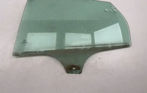 Ford Focus Rear door window glass BM51A25713A 43R001025 DOT27AS2M24100