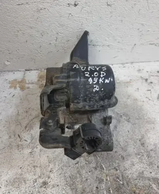 Toyota Auris 150 Engine mount bracket