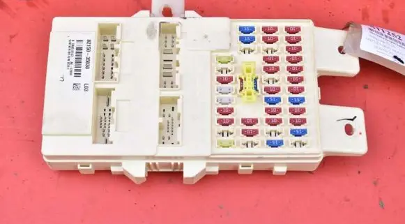 SsangYong Tivoli Fuse box set 82150-35030