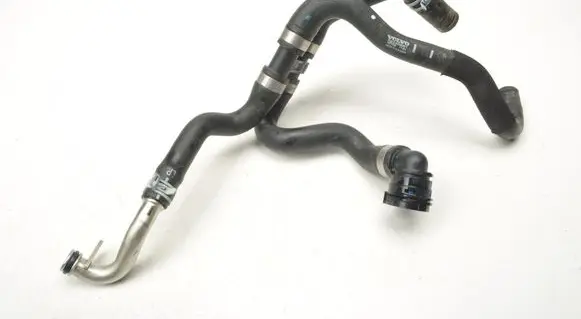Volvo V60 Engine coolant pipe/hose 32249691