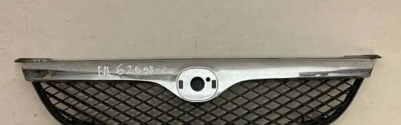 Mazda 626 Front grill MZ0706101