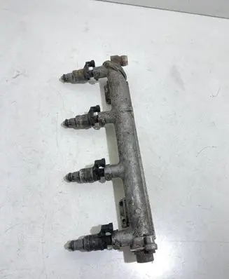 Opel Vectra C Fuel injectors set 12564446