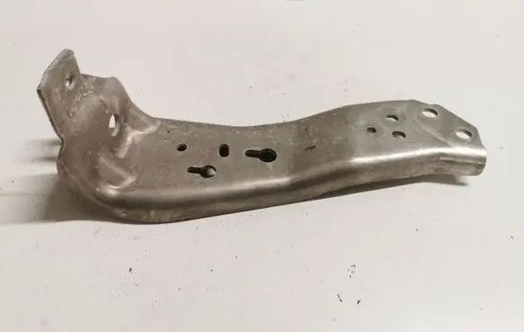 BMW X1 F48 F49 Radiator support slam panel bracket 7301585