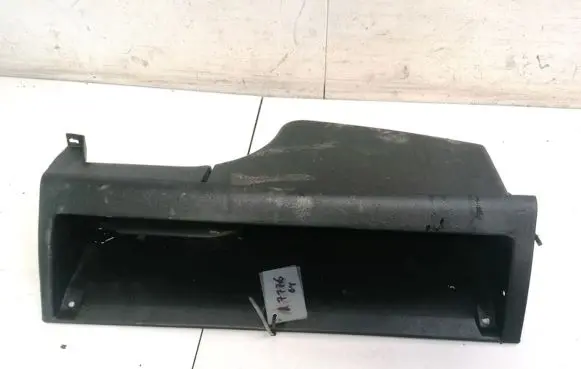 Volkswagen PASSAT B3 Glove box 357857924B