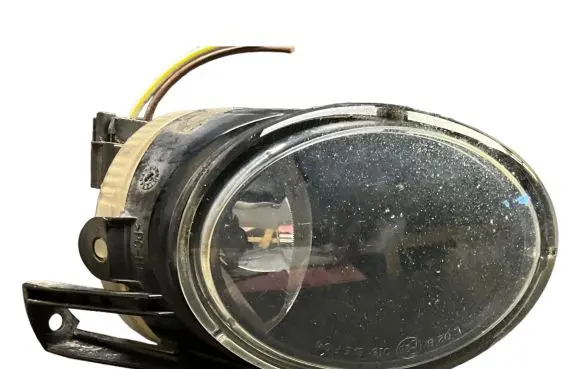 Volkswagen PASSAT B6 Front fog light 27129300