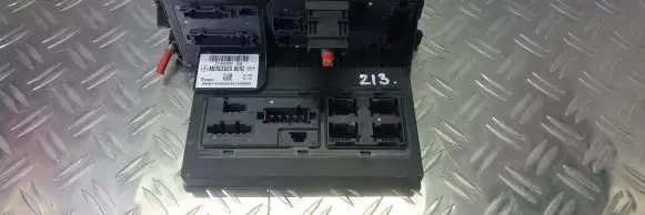 Mercedes-Benz E W211 SAM control unit 2115453901