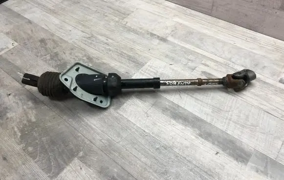 KIA Sorento Steering wheel axle