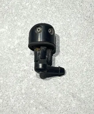 Lexus RX 330 - 350 - 400H Rear window washer spray nozzle 