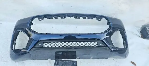 Maserati Grecale Front bumper 670157345