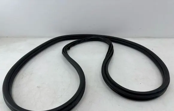 Mini One - Cooper F56 F55 Front door rubber seal 7322511