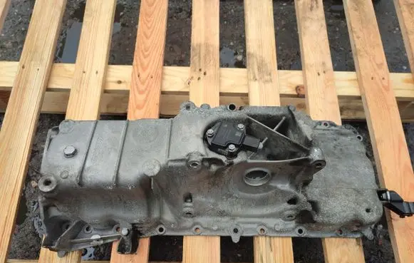 BMW 3 E90 E91 Oil sump 