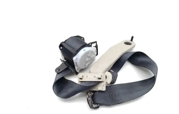 Mitsubishi Pajero Rear seatbelt TKAB0EN287