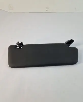 Sun visor