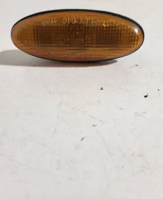 Mazda 323 F Front fender indicator light 0464120