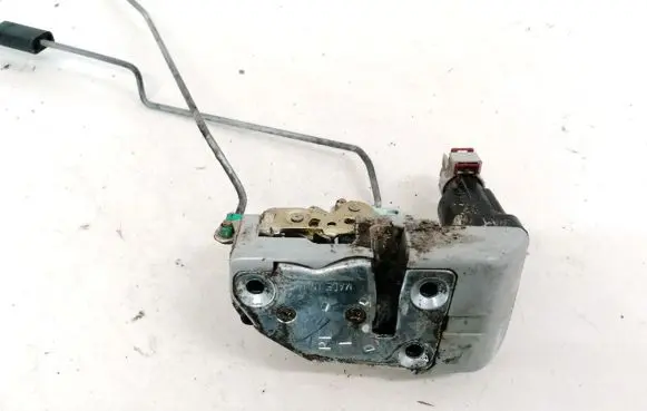 Chrysler Neon I Rear door lock