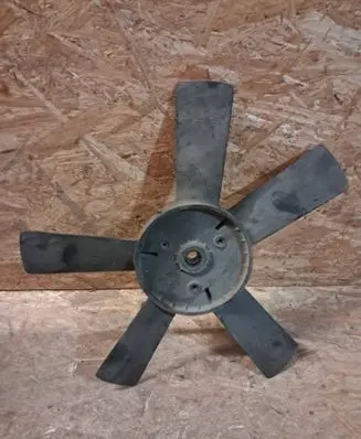 Mercedes-Benz E W124 Fan impeller 1022050306