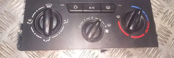 Peugeot 207 Climate control unit N102080F 69910004 T030GR