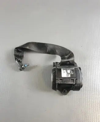 BMW i4 Rear seatbelt 7911586 6492205400D