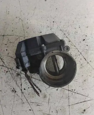 Volkswagen Golf V Throttle valve 03G128063A