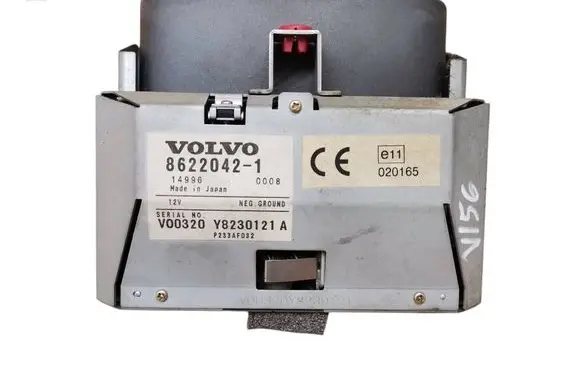 Volvo S60 Screen/display/small screen 86220421 14996 P233AF032