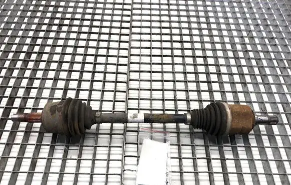 Opel Corsa E Front driveshaft 13149830