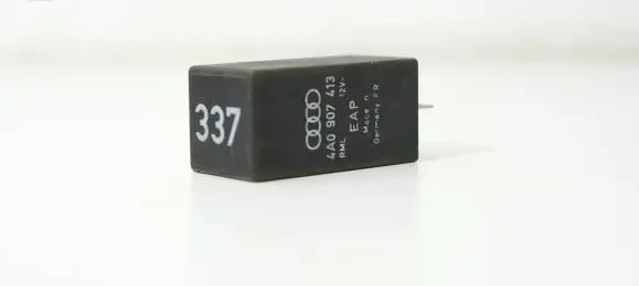Audi A6 S6 C4 4A Other relay 4A0907413