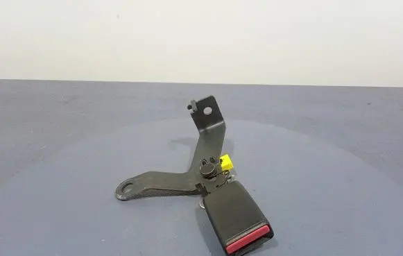 Volvo XC60 Front seatbelt 32205740
