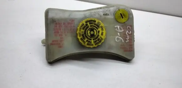 Brake fluid reservoir