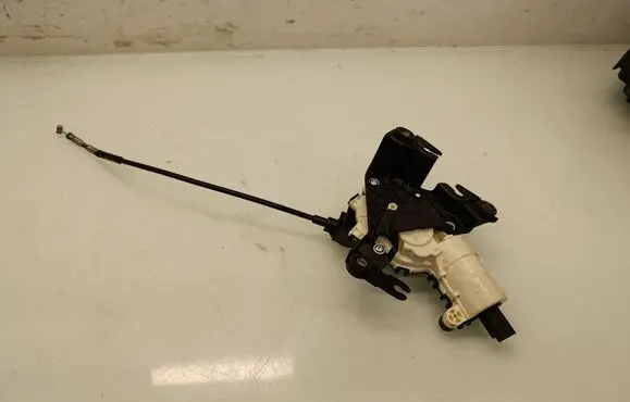 Peugeot 5008 II Tailgate/trunk/boot lift motor 9687233280