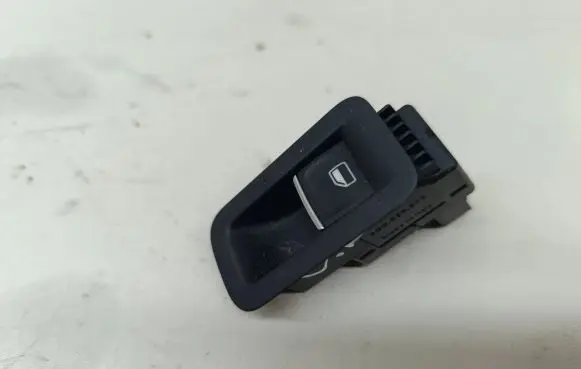Volkswagen Golf VII Electric window control switch 5G0868345