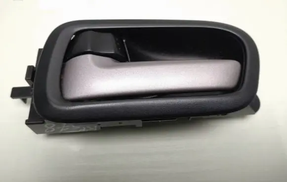 Suzuki Grand Vitara II Front door interior handle 