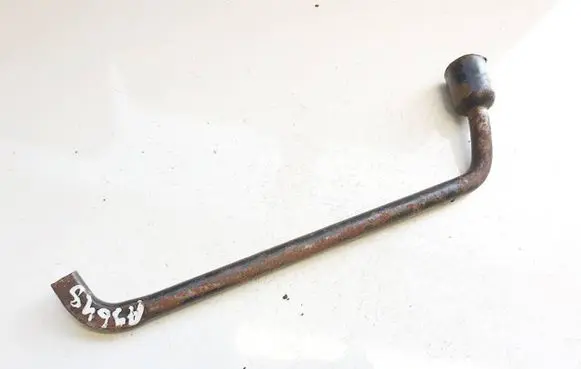 Peugeot 307 Wheel nut wrench 