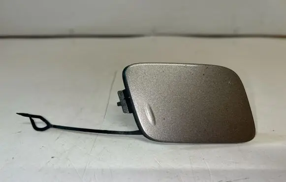 Volvo V70 Front tow hook cap/cover 30678641