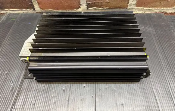 Mercedes-Benz CLK A208 C208 Sound amplifier 2088200189 182414001