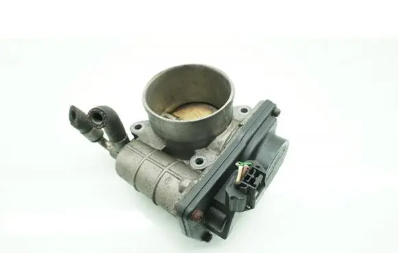 Renault Scenic III - Grand scenic III Throttle body valve H8200988975