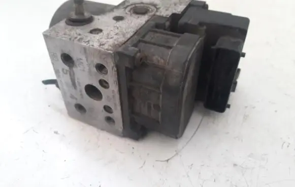 Renault Scenic I ABS Pump 77423070