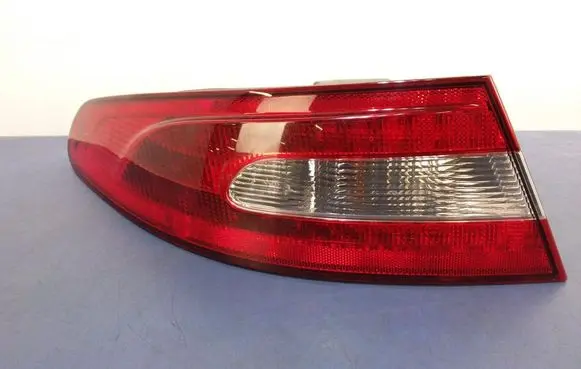 Jaguar XF X250 Rear/tail lights 8X2313405BC