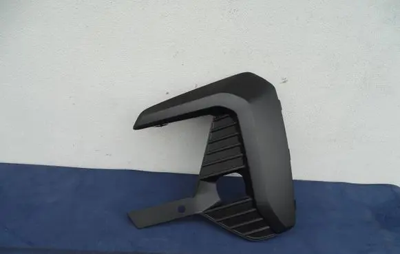 Peugeot Traveller Front bumper lower grill 9849390380 7478330