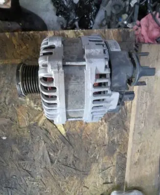 Nissan Micra K14 Generator/alternator 231005FN1A